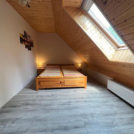 Appartement Privat 66 à Liptovský Trnovec Extérieur photo