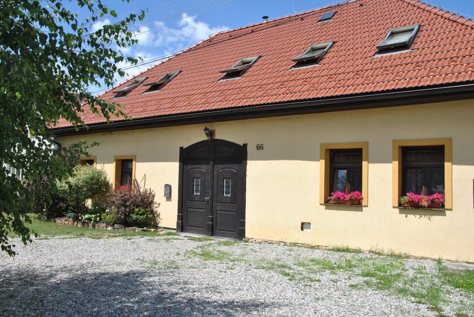 Appartement Privat 66 à Liptovský Trnovec Extérieur photo