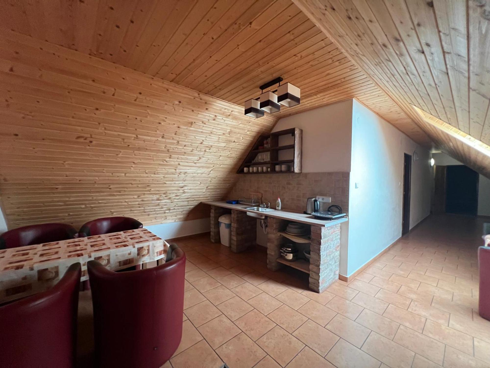 Appartement Privat 66 à Liptovský Trnovec Extérieur photo